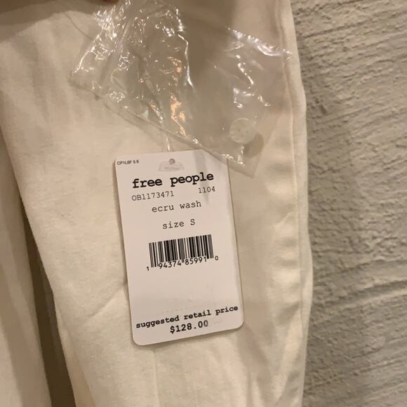 NWT Free People Samantha Ruffle Button Down Top - Picture 12 of 12